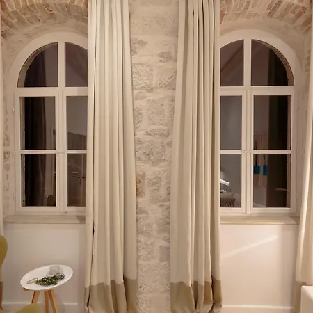 Hedera A4 Dubrovnik