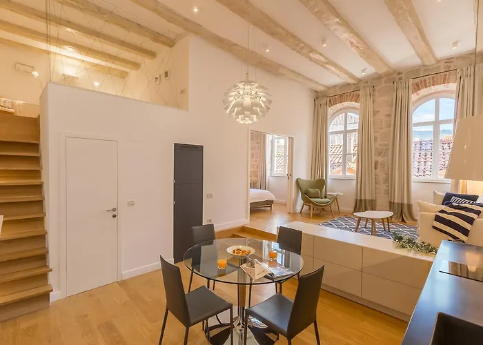 Hedera A4 杜布罗夫尼克