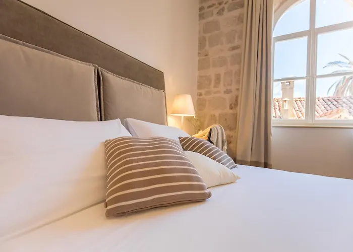 Hedera A4 * 두브로브니크