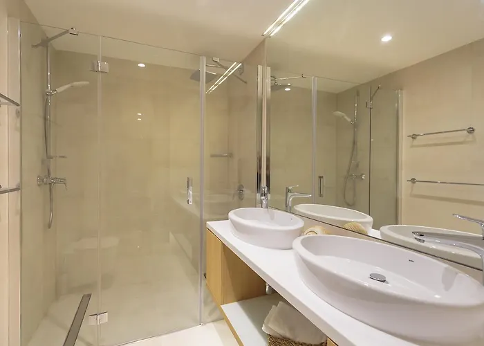 아파트 Hedera A4 *